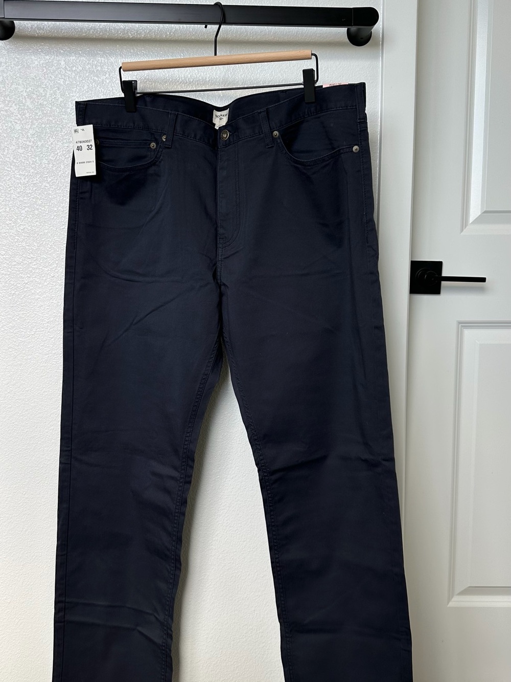 Dockers Men's Slim Straight Pants in Navy